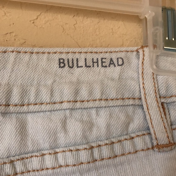 Bullhead shorts (size 3) - Picture 3 of 9